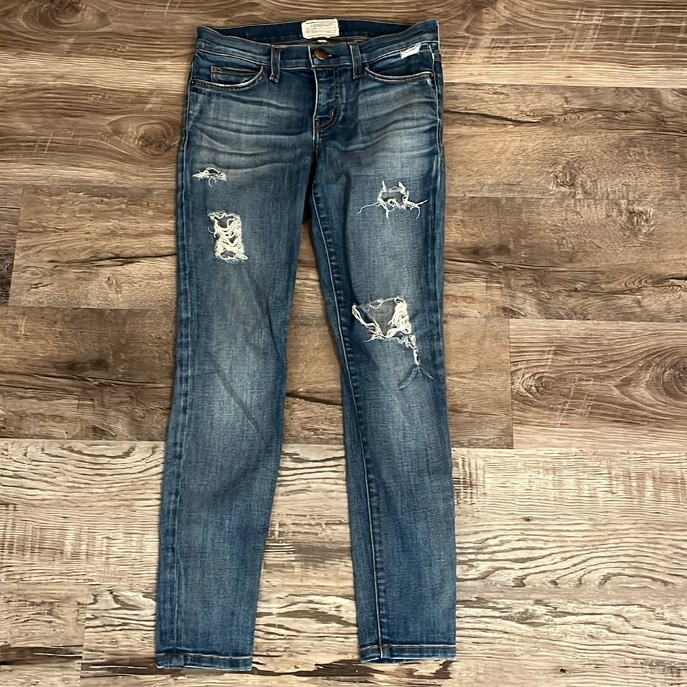 Current Elliott Jeans the Stiletto Skinny Distressed 
Size 25